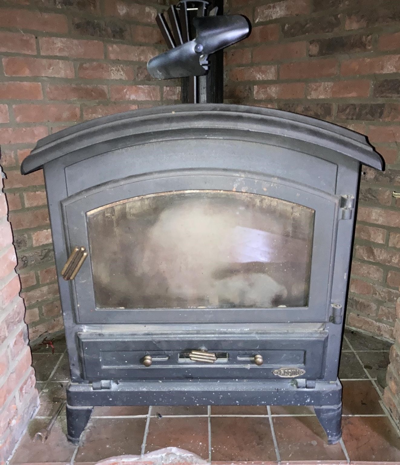 Godin Canadian 10.5Kw WoodBurning Stove Swept in Newport Saffron