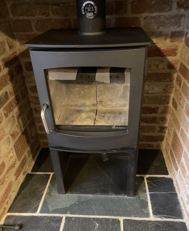 A Dik Geurts Ivar 5 Wood-Burning Stove Swept in Great Sampford ...